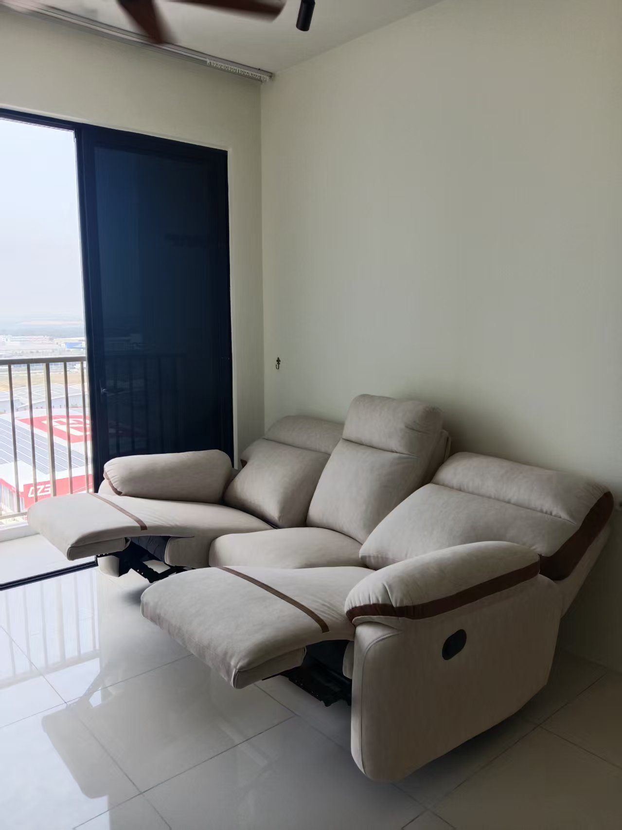 Modern 3 Seater Recliner Sofa