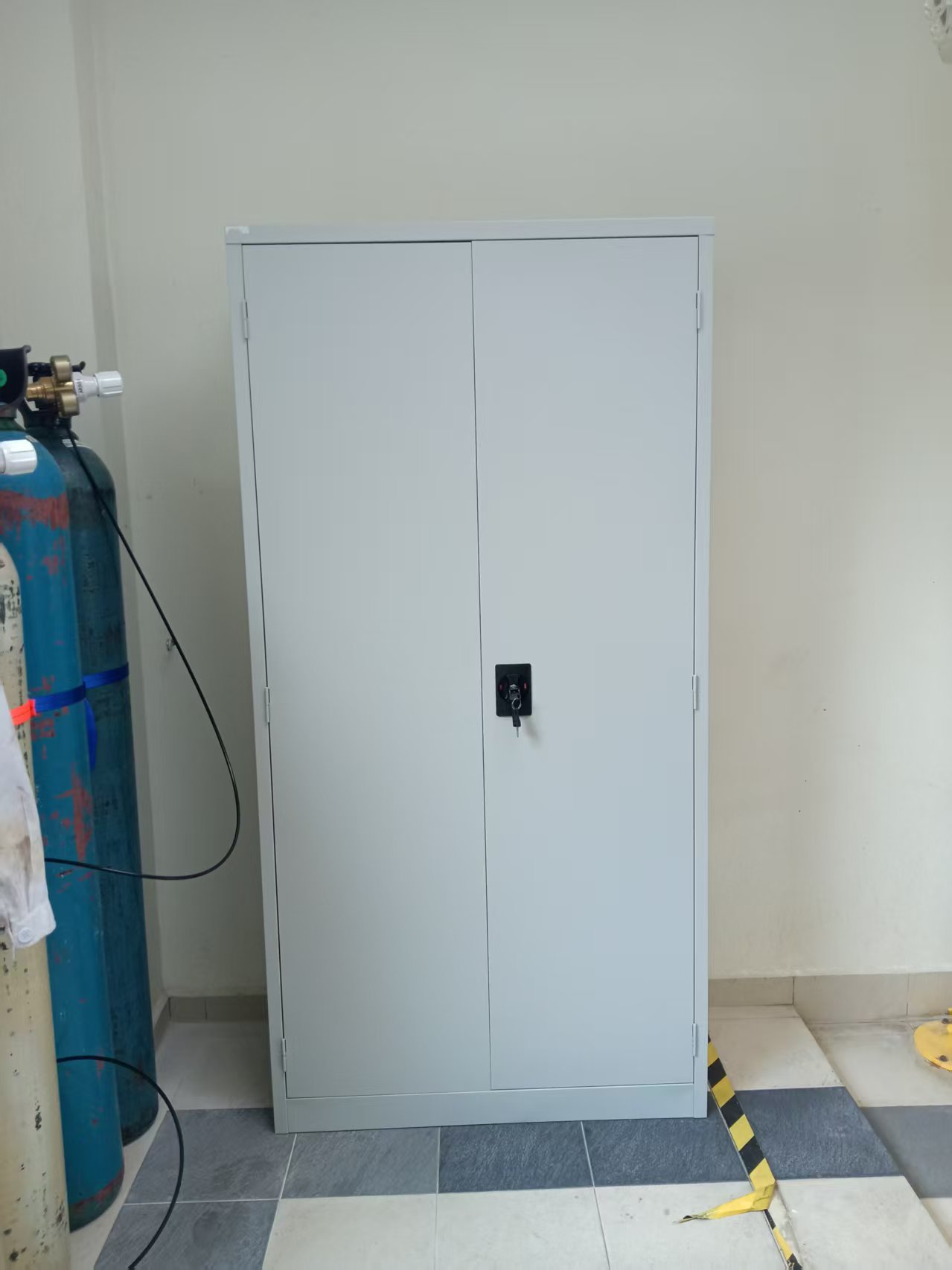 Full Height Steel Cabinet For Office Storage