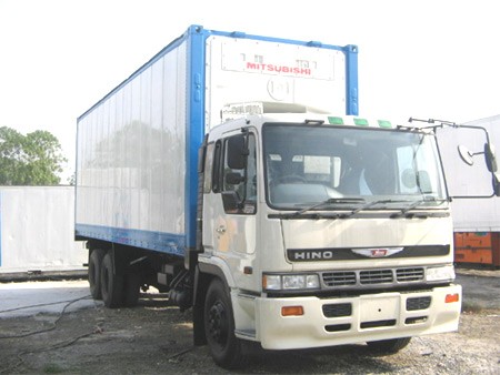 Frozen Truck with Gen Set 2