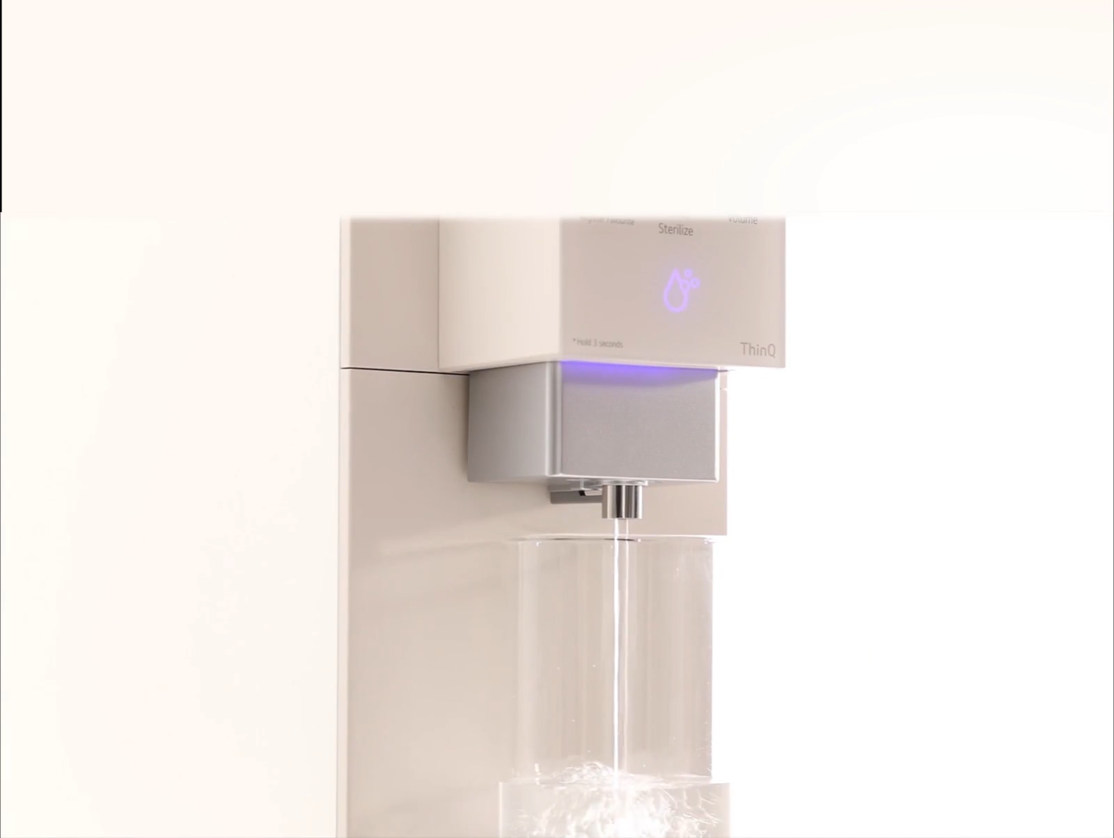 Effortless water dispensing